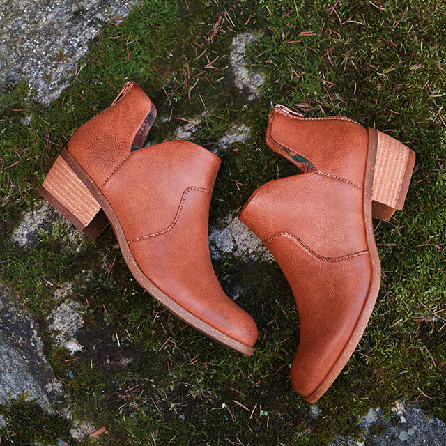 Boc hot sale shoes wikipedia